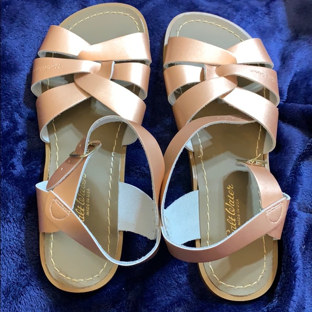 NIB Sun San Original Salt Water Sandals Rose Gold